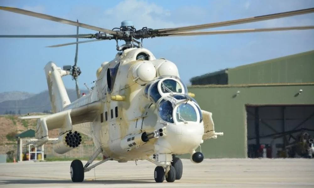 Εθνική Φρουρά: Βολές με ελικόπτερο Mi-35 κατά στόχων στη θάλασσα